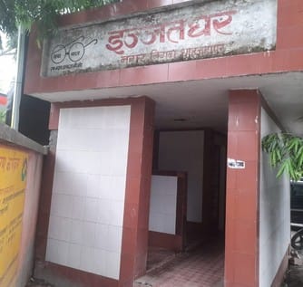 Not only Puwaiyan Tehsil, the toilets of other government offices are also in bad condition