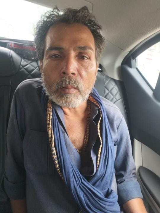 Robbers beat up two drivers in two days and looted cash and autos