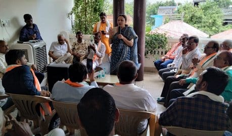 BJP is hurting the interests of farmers and common man: Mona
