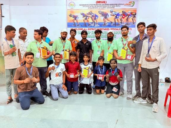 City players won 15 medals in skating championship