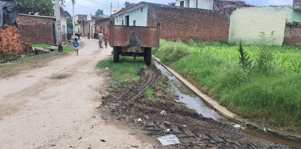 My Panchayat... Despite spending 2.75 crores, development in Mandori Panchayat is incomplete
