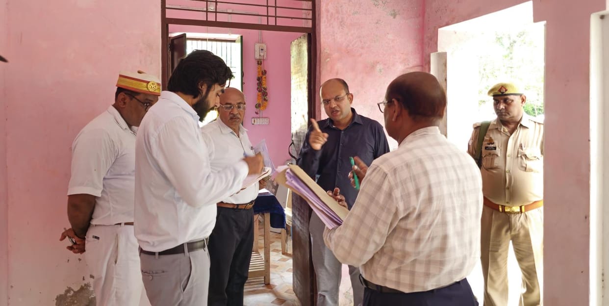 No distribution despite stock, DM reprimanded