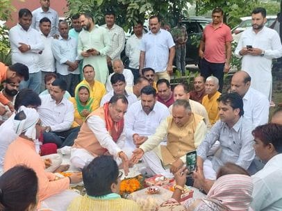 Bird tower will be built in BJP office, 3500 birds will be able to live in 720 houses