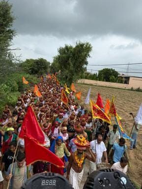 Kalash Yatra taken out in village Rampura