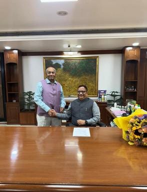 After three decades, IFFCO gets a new head
