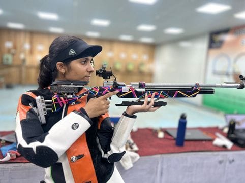 Rohtak's daughter Bhumi will shoot in the Asian Shooting Championship