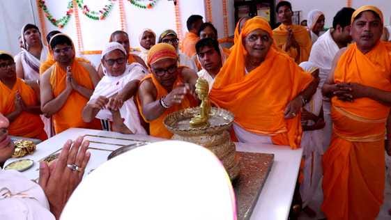 Lord Parshvanath's Moksha Kalyanak celebrated with great pomp