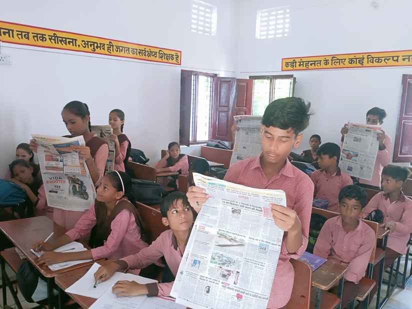 By reading the newspaper, children got to know the condition of the country and the world