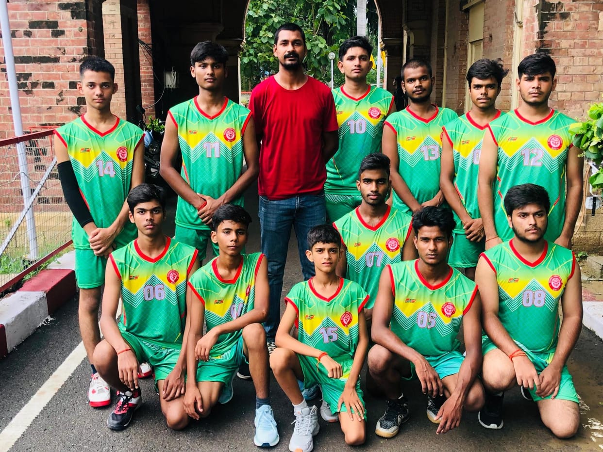 Arpan Singh became the captain of the divisional basketball team