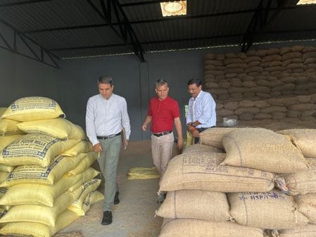 Storage capacity of big warehouses of the district will increase: Gautam