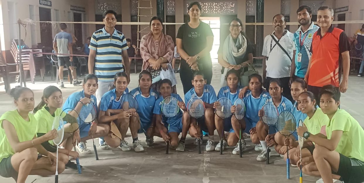 18 players selected for zonal badminton