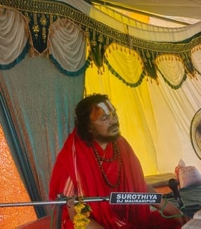 Everyone should learn the art of living from Hanumanji