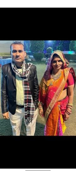The couple was cremated on the same pyre