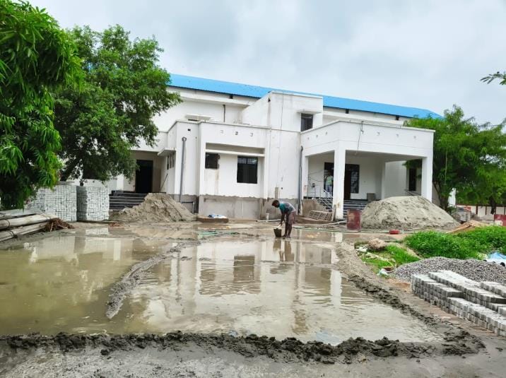 Preparation to handover badminton hall building by 14th