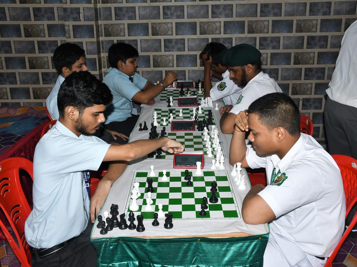 KDMA School dominates on the first day of KSS Chess Zone-B competition