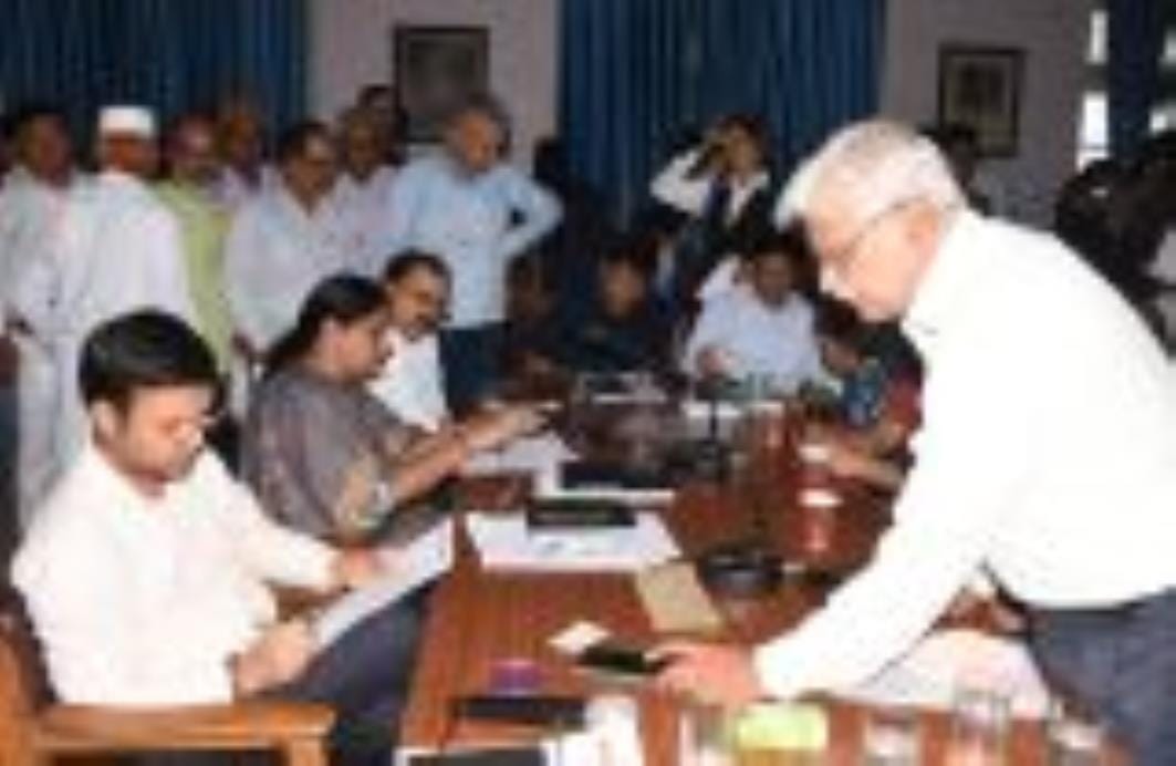 Wandering for three years to get the encroachment removed, Municipal Corporation said- the claim is false