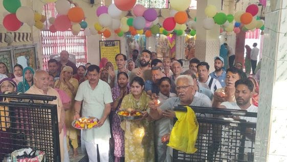 Today is the last Monday of the month of Savan, crowds of devotees will gather