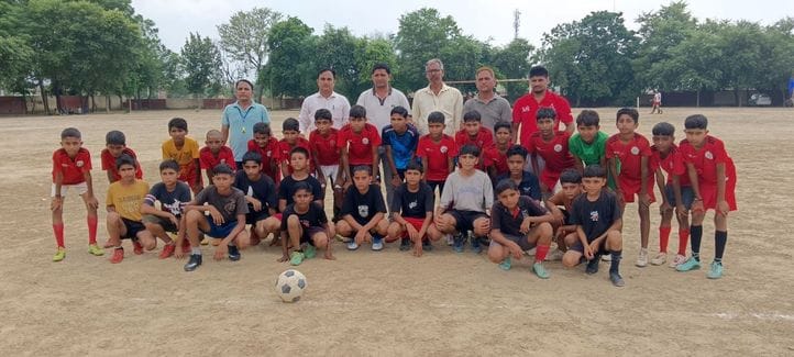 Uchana Khurd became the winner in block level under-17, 14 football