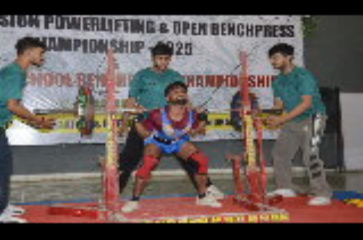 DPS Kalyanpur players first in inter school bench press competition