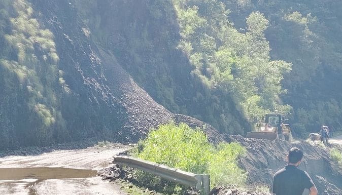 Drinking water crisis deepens due to stalling of 121 schemes in the district, power cut in 600 villages