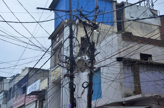 Even after three years of tender, the electric wires were not replaced