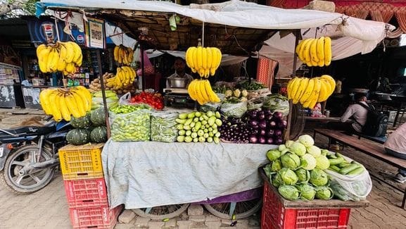 Vegetable prices rise due to lack of supply due to rain