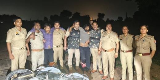 Gorakhpur News: Uncle-nephew accused of robbing a female Dhaba operator arrested in an encounter