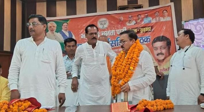 Panchayat election semi-final, cadres prepare: District president