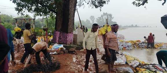 Stumbling blocks are being built up to 400 meters in Jasnagar