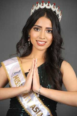 Pooja got the title of Miss Unity World Asia