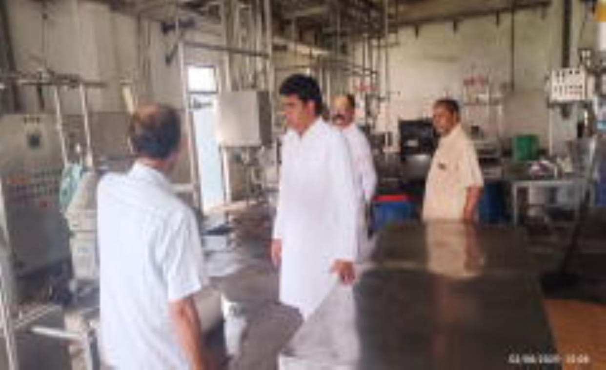 Parts of Parag Dairy's machines were damaged, only 125 litres of milk was available