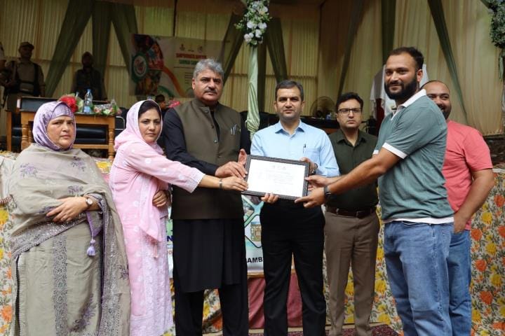 Ramban, DC Mohammad Aliyas Khan, Honored Employee