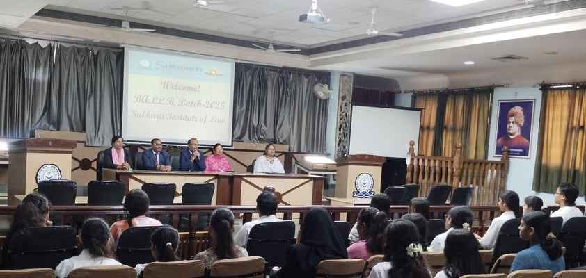 Told about the procedure of High Courts