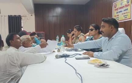 65 applications were received in Sadar Tehsil, only five were resolved