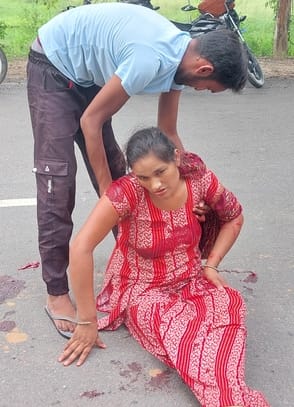 Bijnor: He used to say that he cannot live without you, after marriage attack his wife with a sharp knife