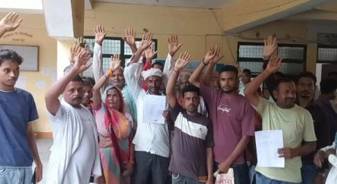 Farmers protested, demanding compensation
