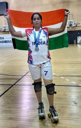 Silver medal in Asian Roller Skating Championship, celebration at Vaishnavi's maternal home