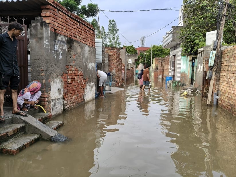 Water filled in houses, streets and hospital of Kalanaur
