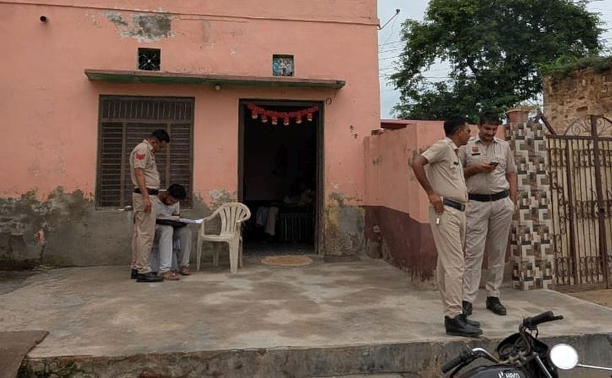 Thieves broke into five houses...stole thousands of rupees in cash and jewellery from two houses, returned empty handed from three houses