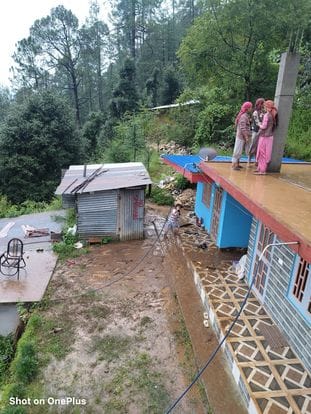 Landslide caused chaos in Kushwa at 3 am, many houses in danger