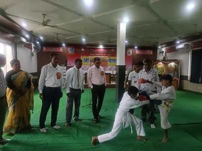 Sanya, Sakshi, Rashmi and Diksha top in Karate