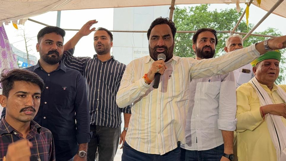 Rajasthan News: Beniwal Levels Serious Allegation; Says Gehlot Looted Rajasthan in Collusion with Vasundhara