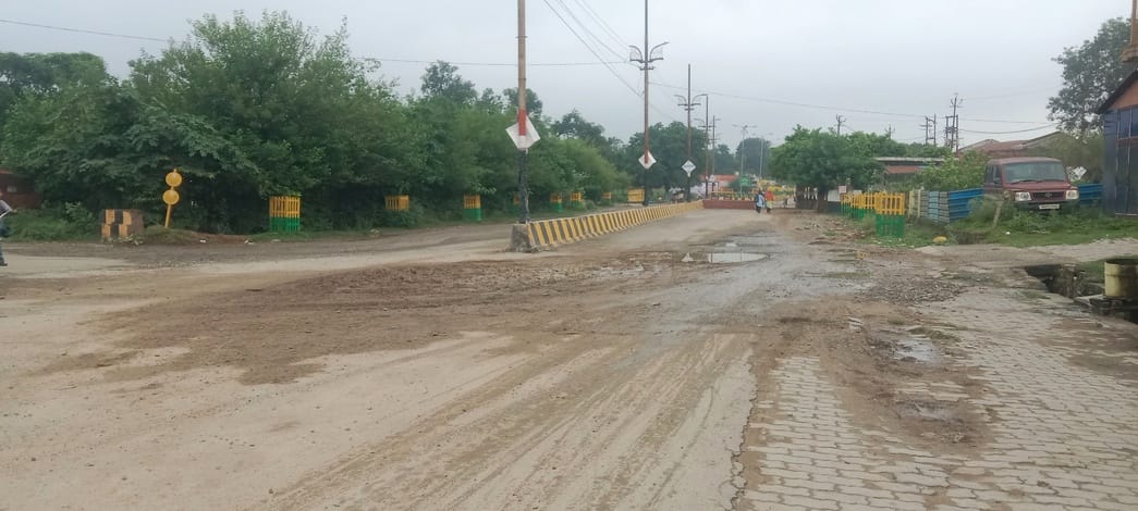 The culvert of Shaheed Kutir was damaged due to waterlogging, the road became dilapidated