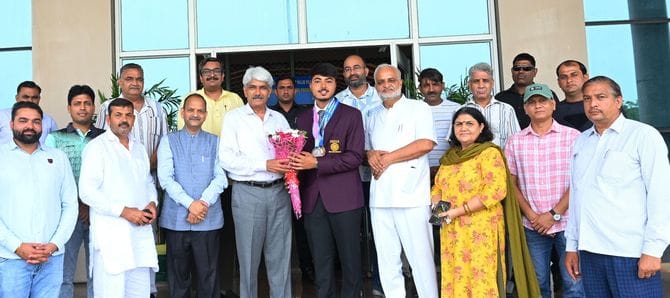 Kushal, who returned after winning a gold medal in archery at the World University Games, was honored at MDU