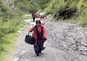 Highway closed again in Bhanerpani and Pagalnala, vehicles of 700 pilgrims stopped