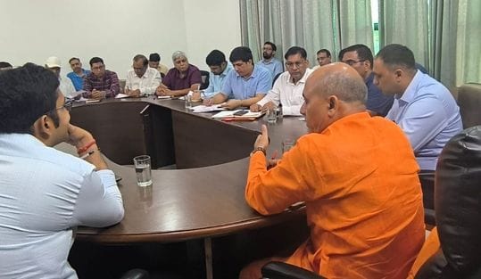 Not five but eight committees of the House will be formed, the Mayor called a meeting on a holiday