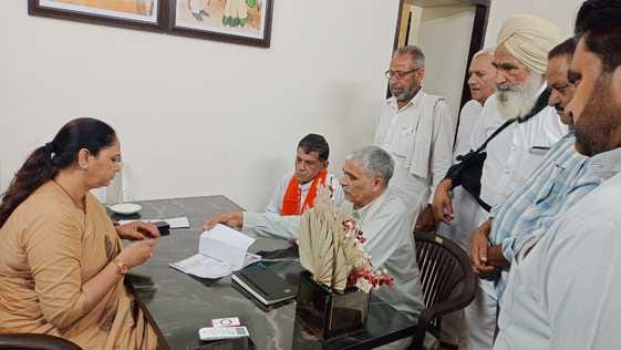 Chief Minister will review the action taken on the problems: Suman