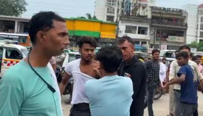 Fierce kicking and punching took place outside the medical college, video went viral