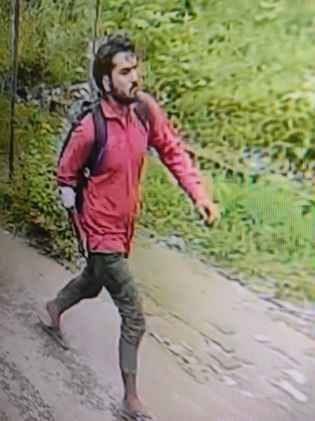 laborer's mobile stolen
