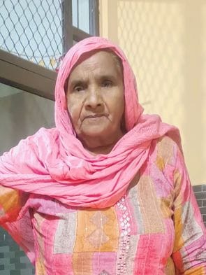 Mother dies and son injured in collision with an unknown vehicle